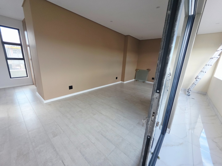 4 Bedroom Property for Sale in Sandown Western Cape